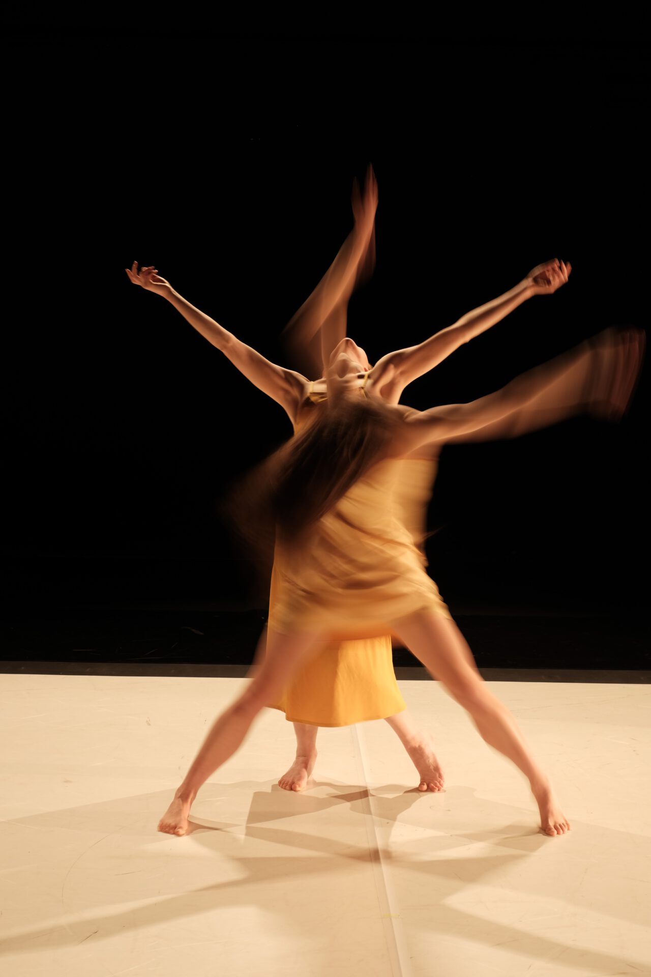 About Us (MASDANZA), imagen 3